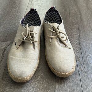 Ben Sherman Prill Lace Up Canvas Oxfords / Loafers